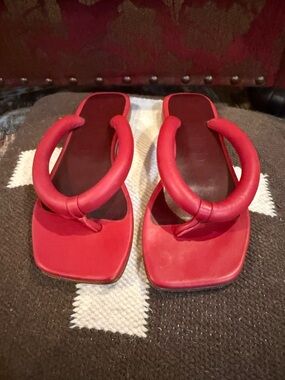 STAUD Red Padded Hoop Thong Sandals